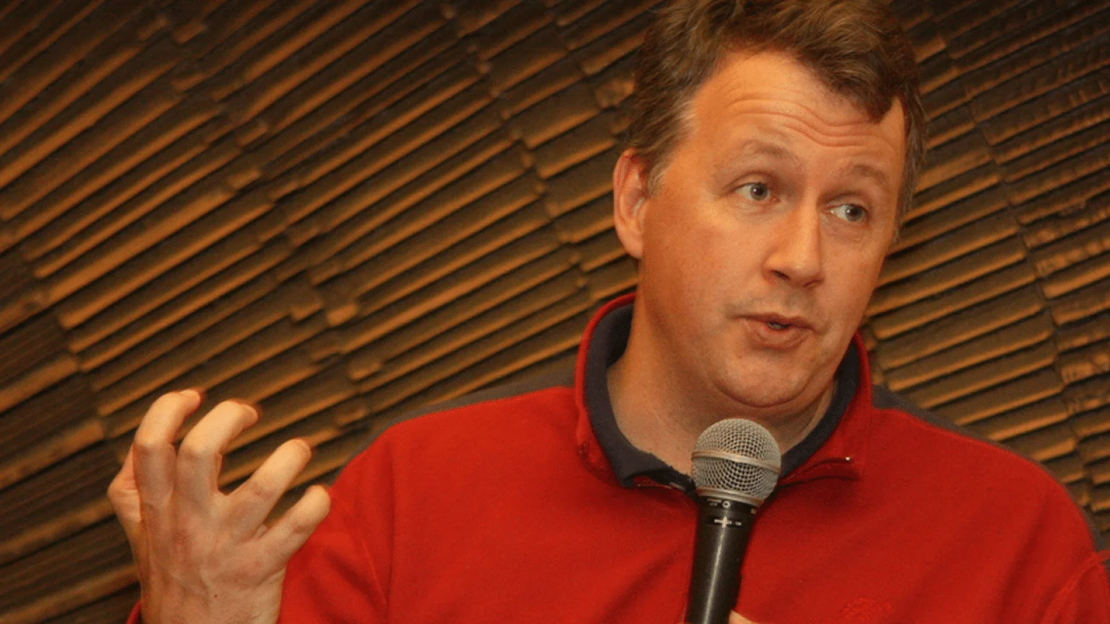 17年前的败局，山姆奥特曼要用 Sora2 和 GPT 扳回来