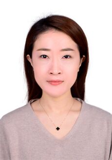 刘楠(图1)