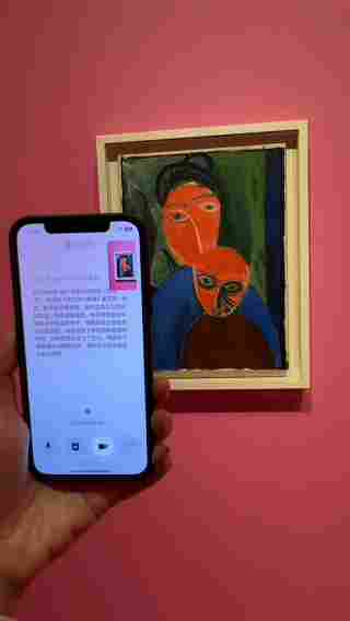 豆包的新身份曝光：在国际艺术展当起了“AI讲解员”